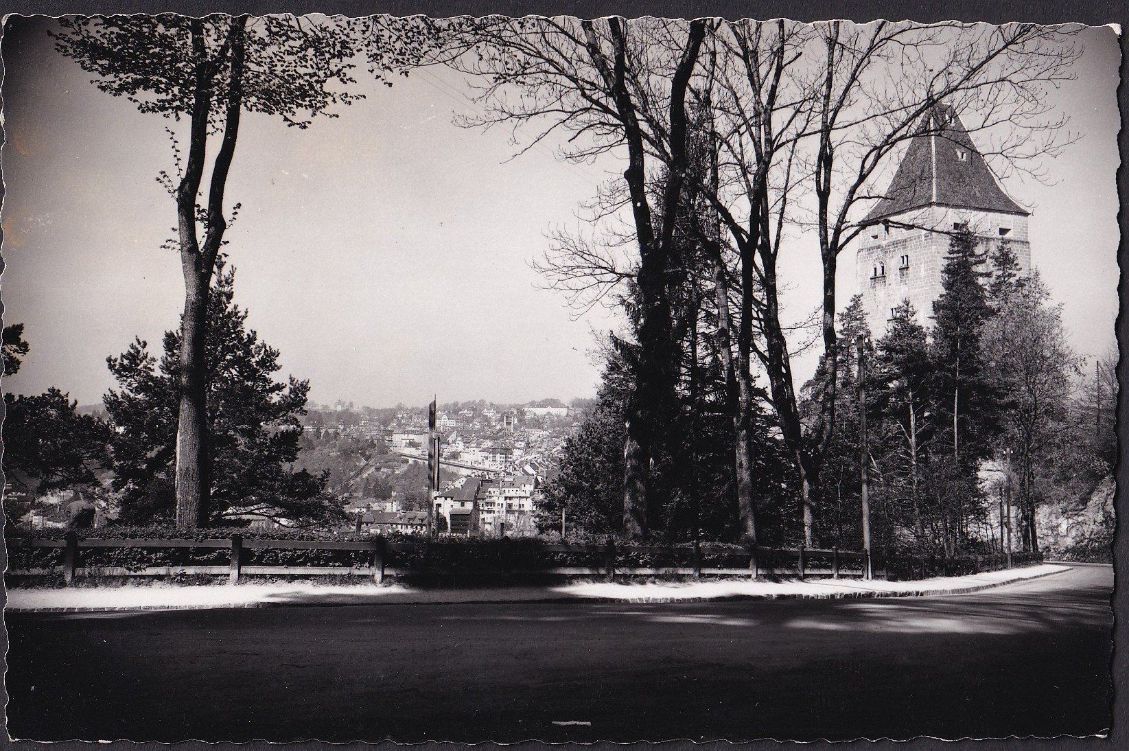 Cartoline postali: Fribourg Porte de Bourguillon – Usato da Olten venduto da clotaldi