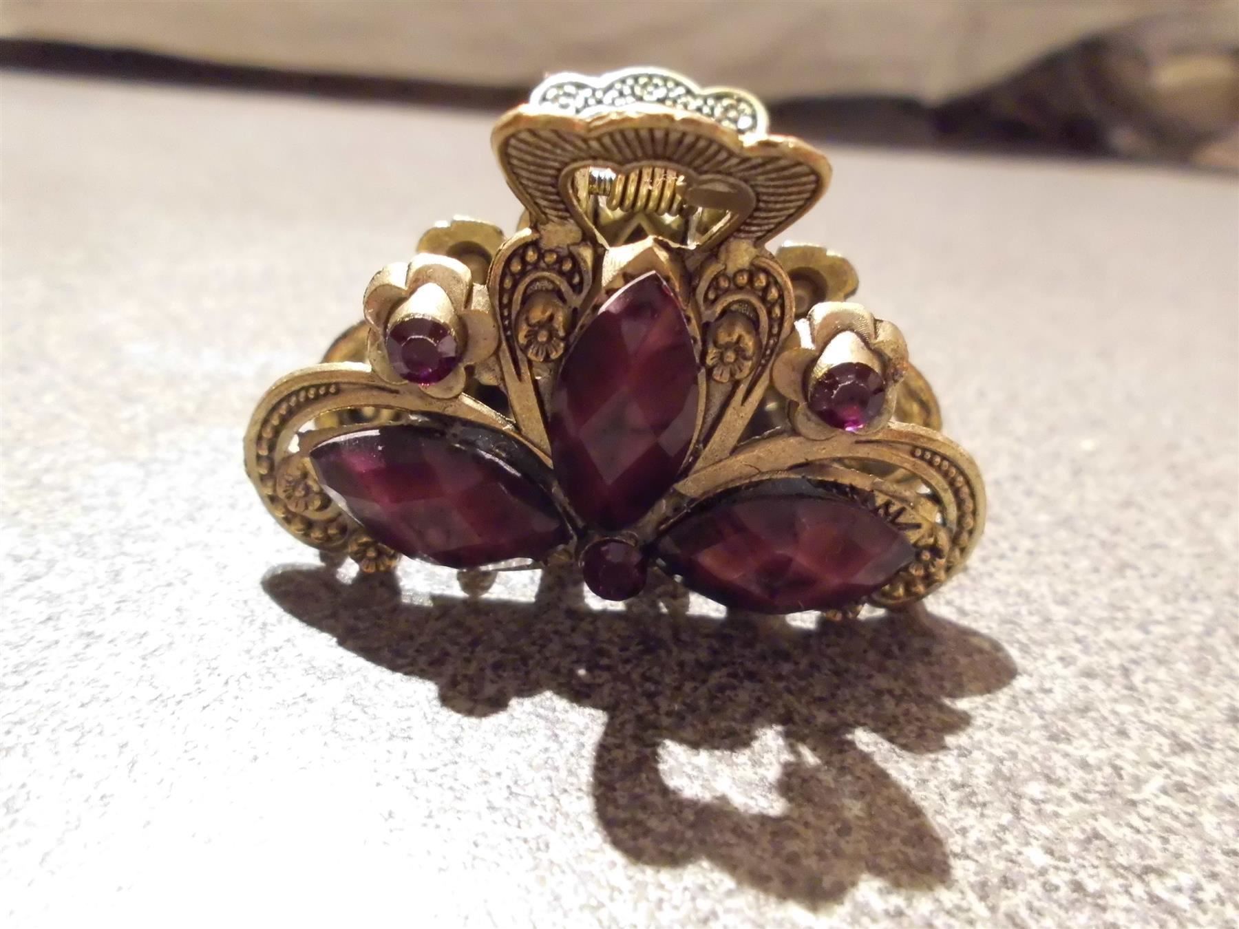 Accessoires pour cheveux: Haarklammer goldfarbig/violette Steine – Neuf (Voir description) à Zürich par abraxas1291