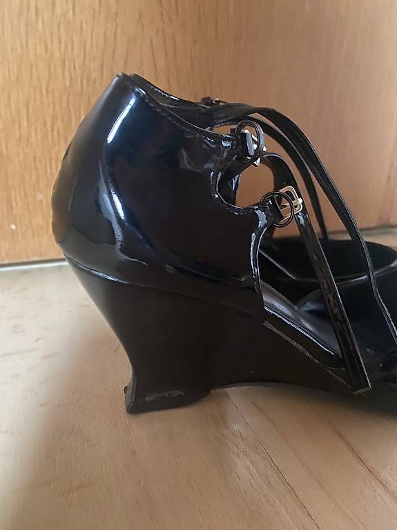 Scarpe da donna: Schwarze High Heels EU 40 – Usato da Spreitenbach venduto da captaincrunch 2