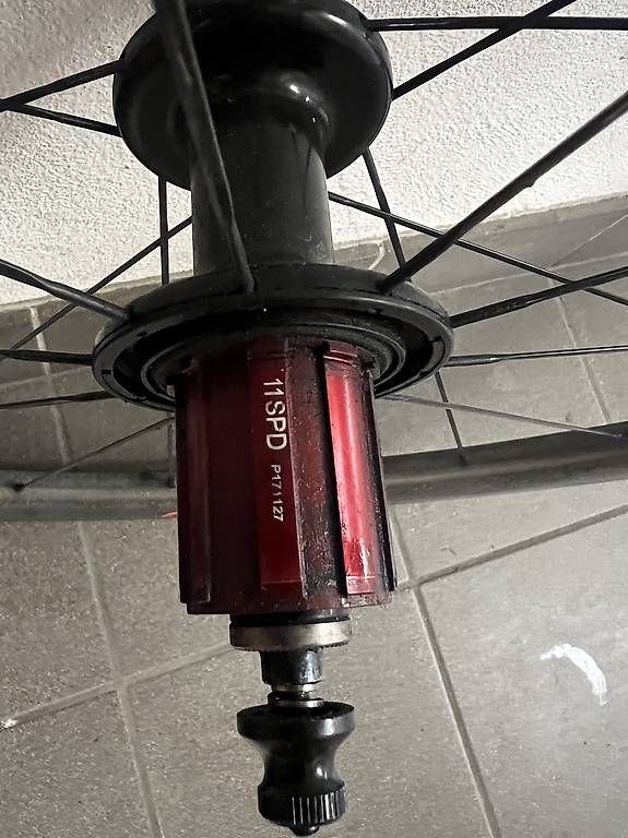 Pneumatici & Ruote complete: Roues Zipp 404 – Usato da Versoix venduto da sad_2cl8 2