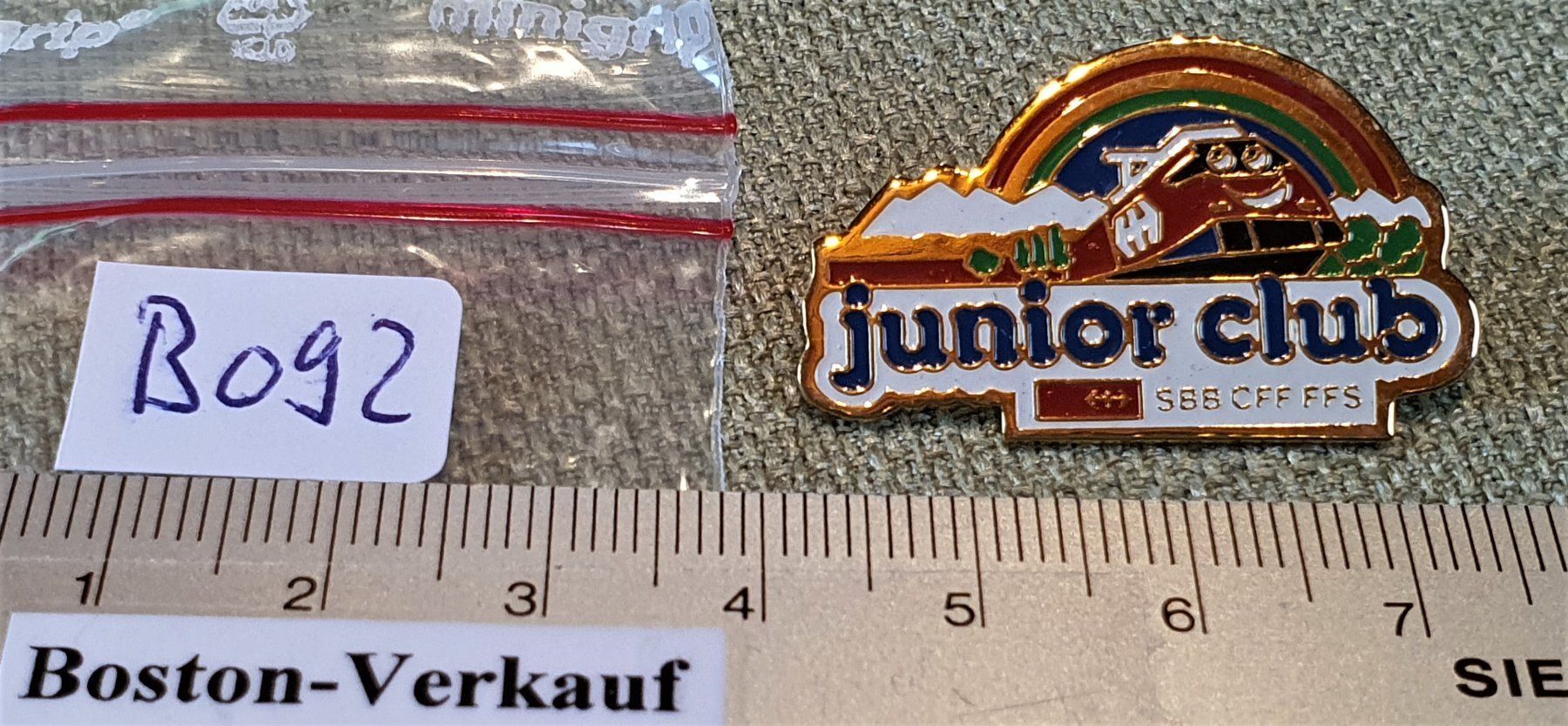 SBB/CFF/FFS Placchette & Badge: B092 - Pin SBB CFF FFS Junior Club – Usato da Reinach BL venduto da Boston-Verkauf 2