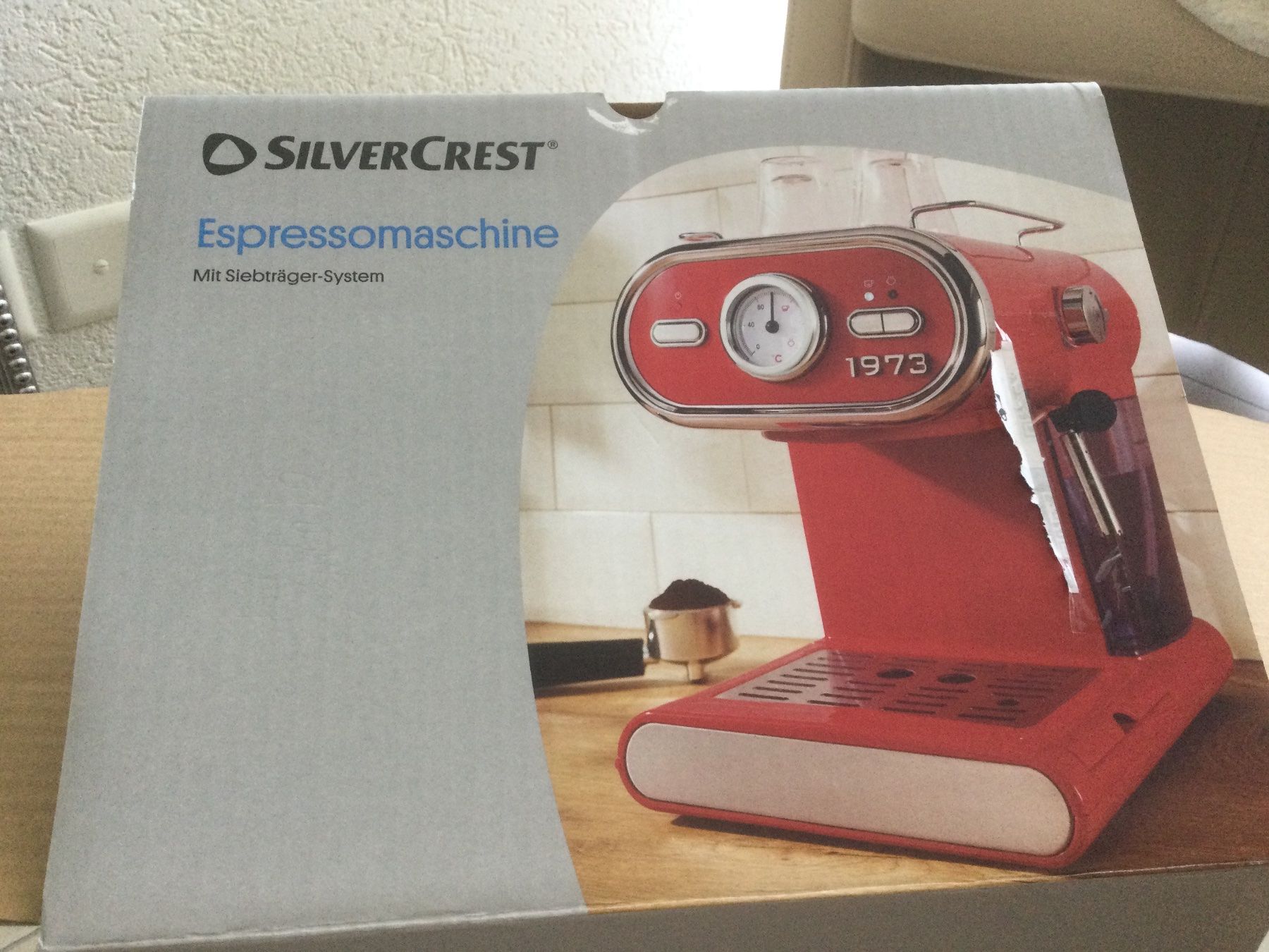 SilverCrest Macchine per caffè & Macchine per espresso: Silvercrest Espressomaschine rot mit Kolben – Nuovo (secondo la descrizione) da Zug venduto da ang_rxx5 1