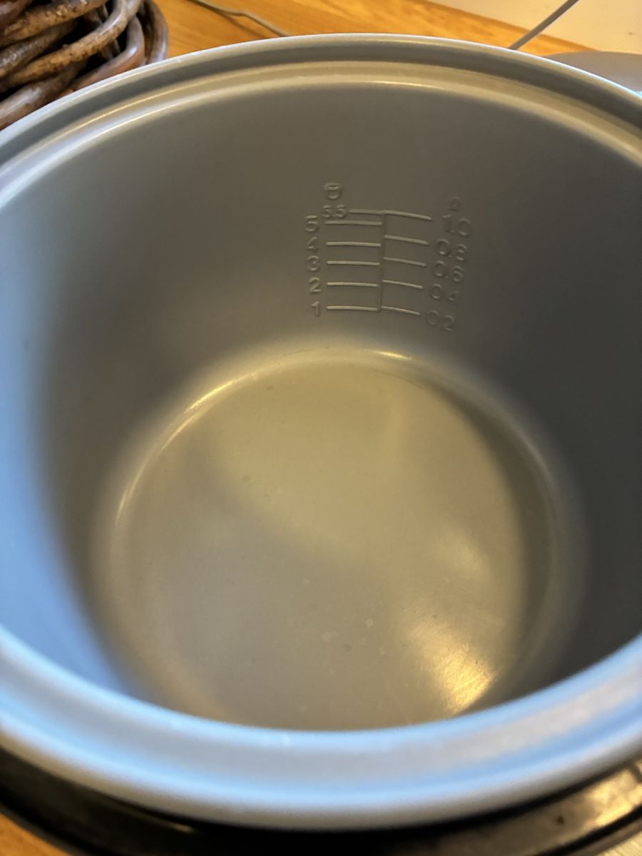 Sharp Elettrodomestici da cucina: Reiskocher von Sharp  🍚 – Usato da Basel venduto da leonharda 3