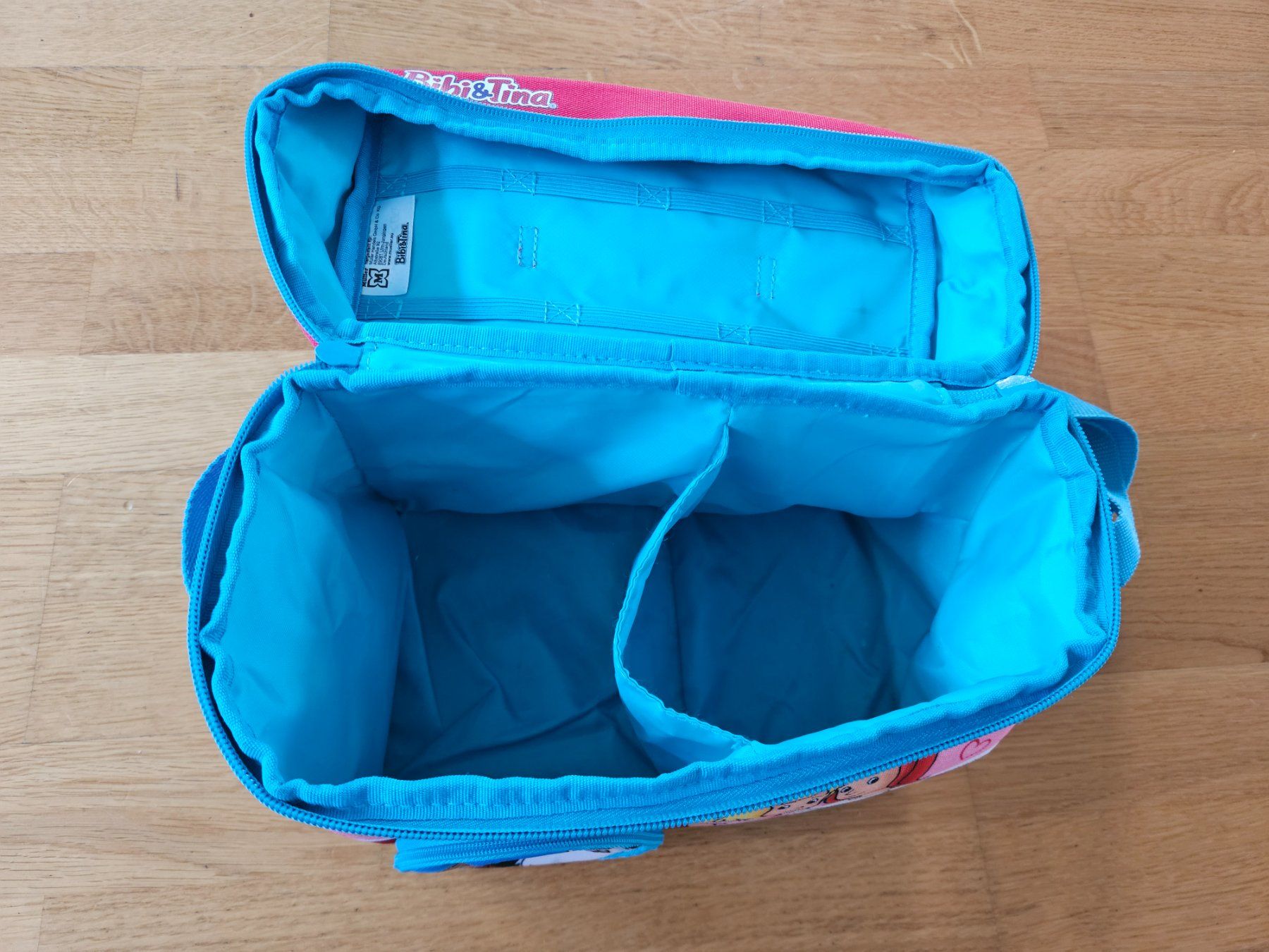 Tonies Spielzeuge: Toniebox Tragetasche Bibi und Tina – Gebraucht aus Utzenstorf von and_c8wy 2