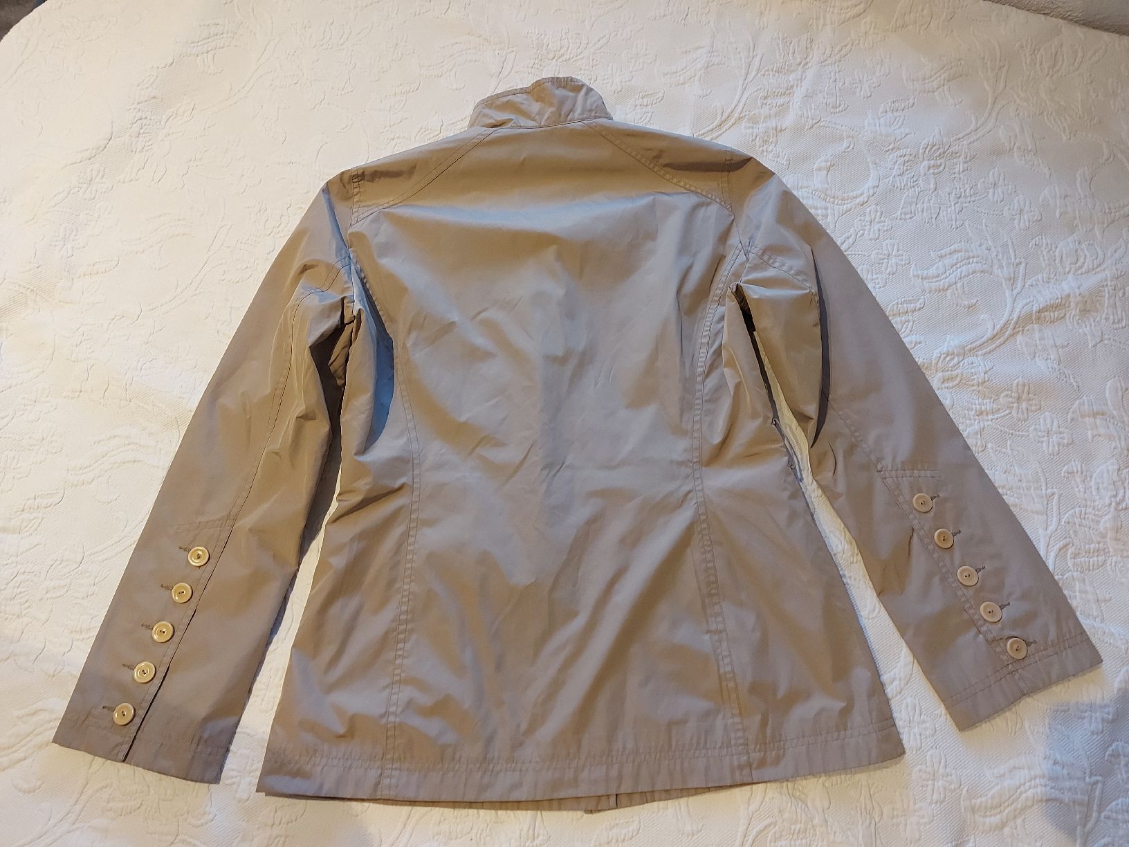 Vestes: Jacke, Grosse 38 – D'occasion à Plasselb par Mabischer 1