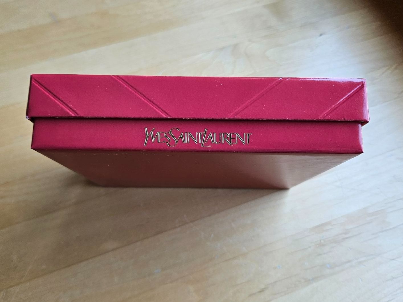 Tutte le decorazioni: Yves Saint Laurent YSL Box pink – Nuovo (secondo la descrizione) da Schaan venduto da car_wrv2 3
