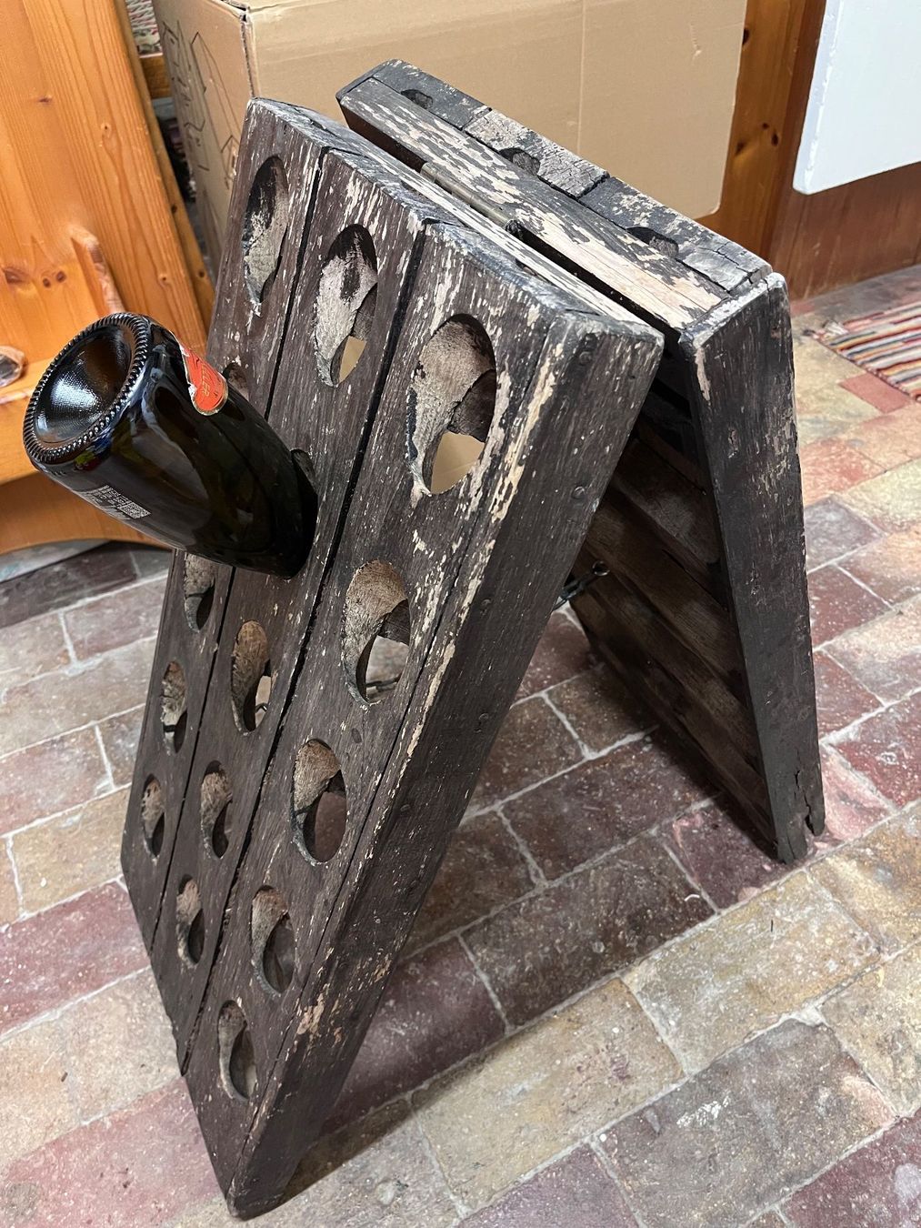 Scaffali: Rustikales Weinregal aus Holz – Usato da Basel venduto da Gi-Schmi