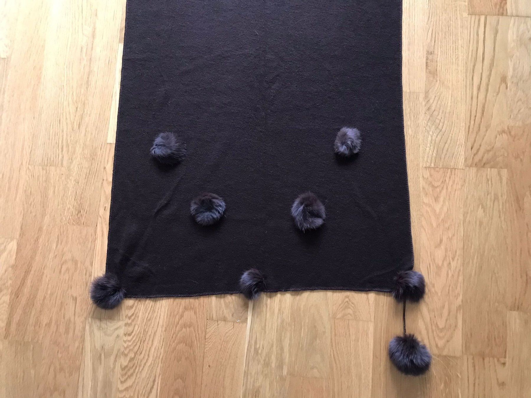 Foulard & Sciarpe: Écharpe brune, avec pompons en lapin – Nuovo (secondo la descrizione) da Bussigny venduto da coltroc 5
