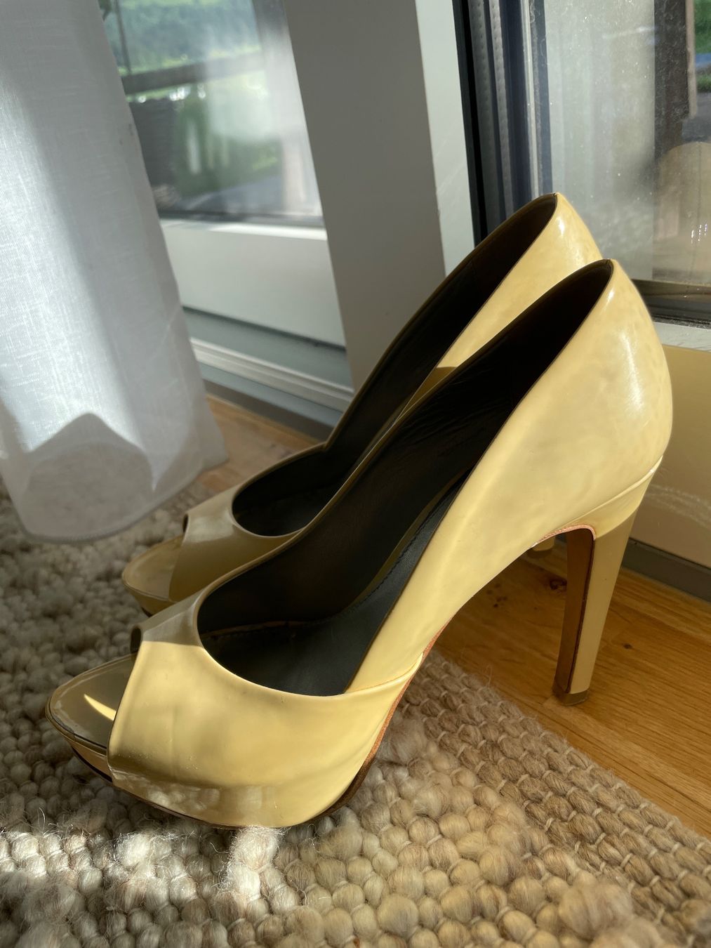 Navyboot Scarpe da donna: Navyboot Pumps in Butter Yellow – Usato da Einsiedeln venduto da loubi02 3