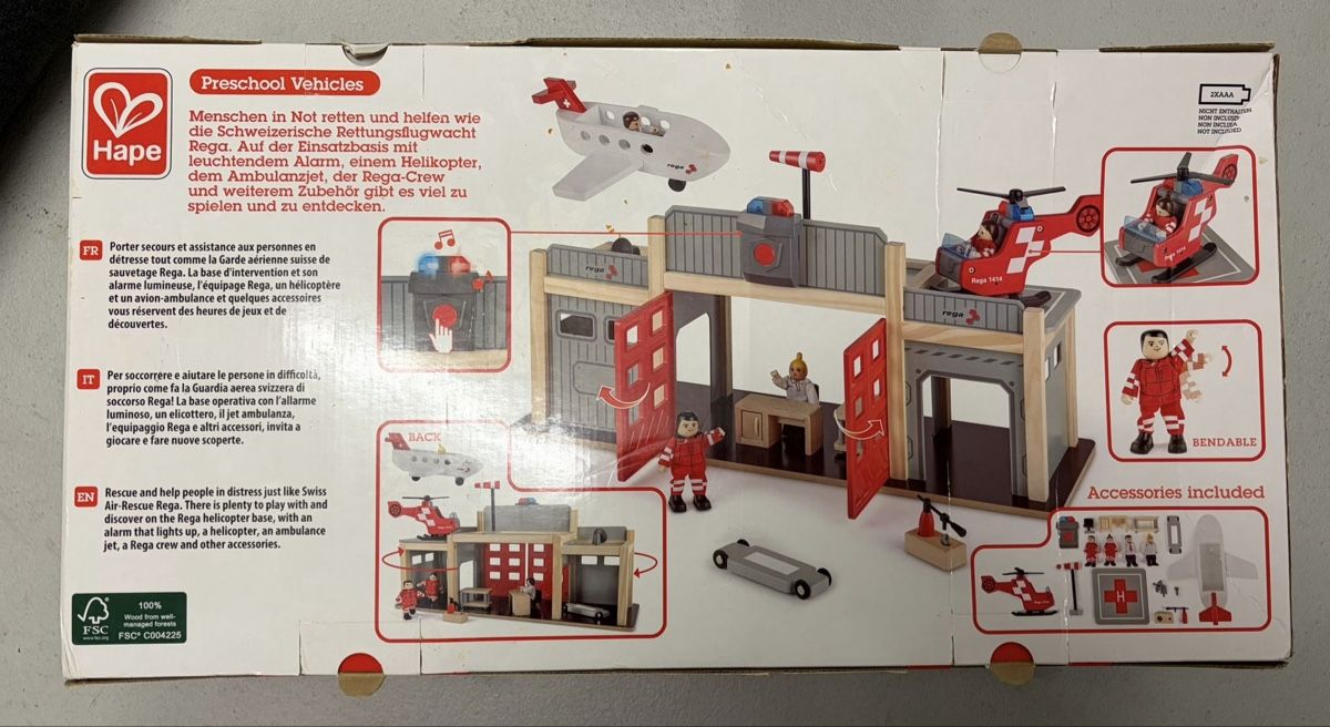 Hape Spielzeuge: Rega - Einsatzbasis von Hape – Neu und originalverpackt aus Busswil BE von saskia_ 1