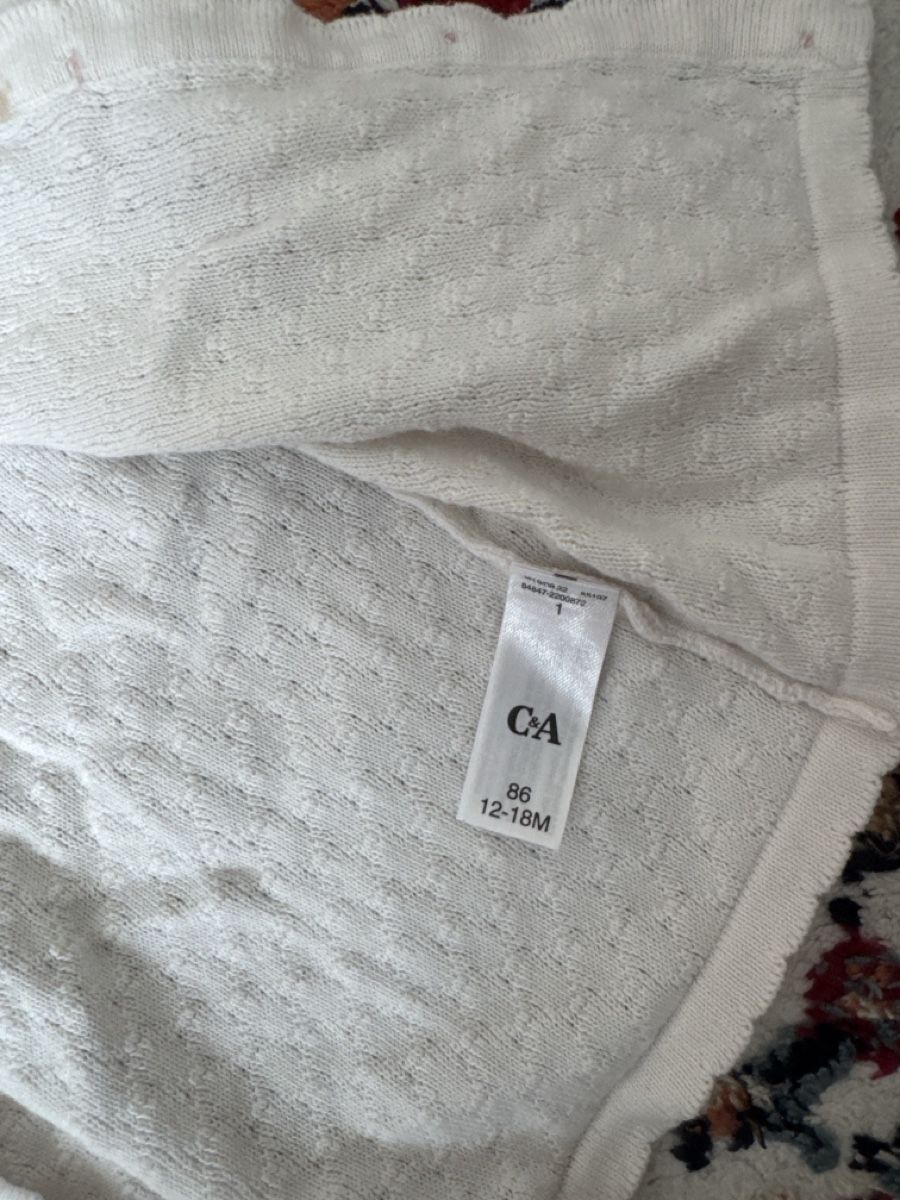 Kleiderpakete & -sets: Baby Jacken Mädels 80-92cm 4Stck. – Neu (gemäss Beschreibung) aus Sursee von Alyel 4
