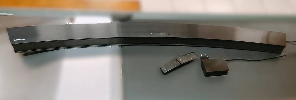 Samsung Casse acustiche: Samsung Soundbar curved 8.1 plus Subwoofer – Usato da Rheineck venduto da simfu