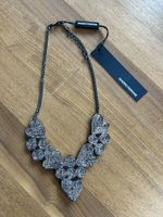 Collier brodé