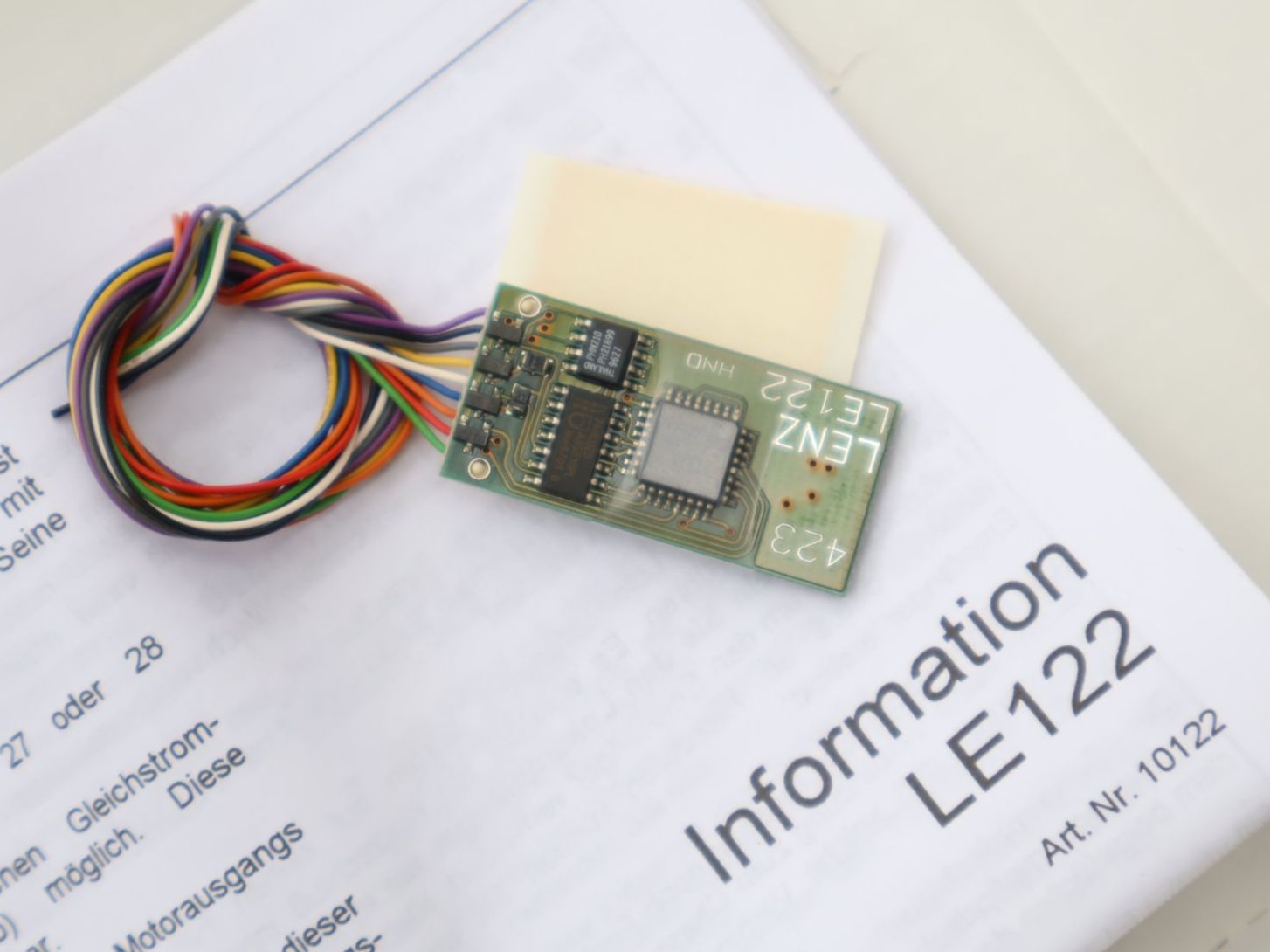 Lenz Trains électriques: LENZ Digital Plus - H0 Lok Decoder - LE 122 – D'occasion à Winterthur par Monstera
