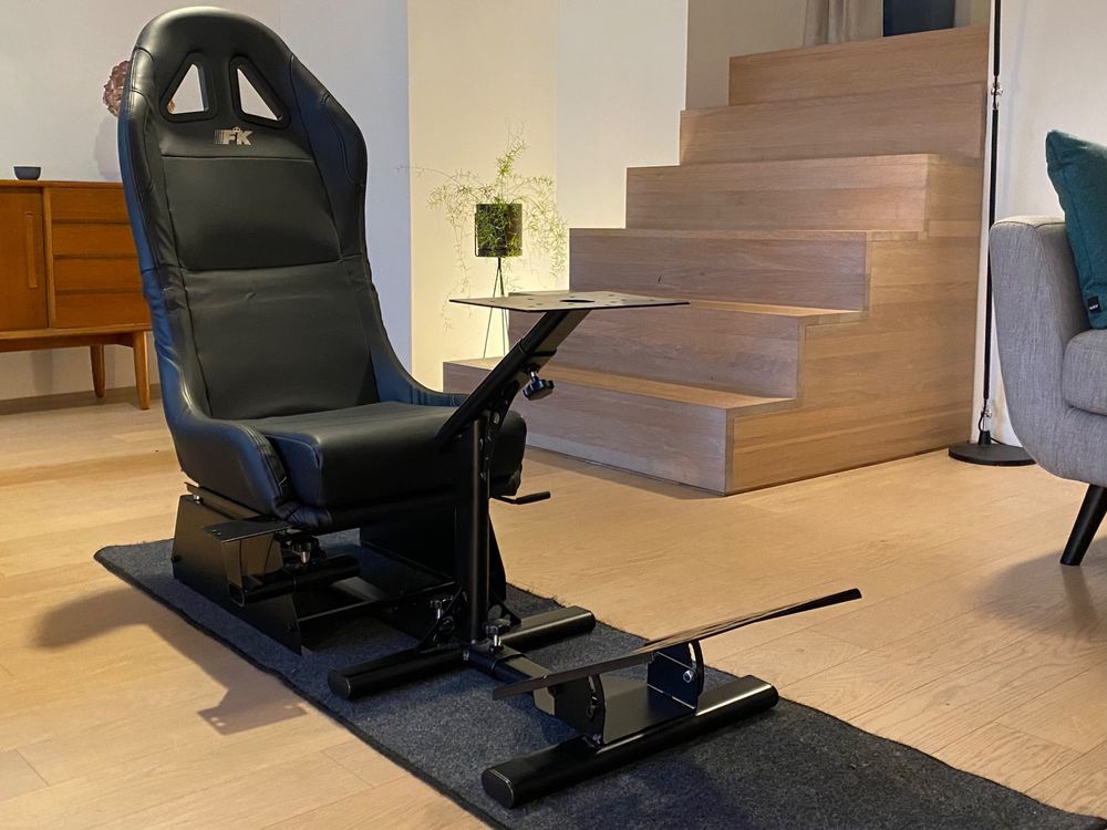 FK Automotive Conquer Racing Simulator Seat (Gebraucht) in Zürich für ...