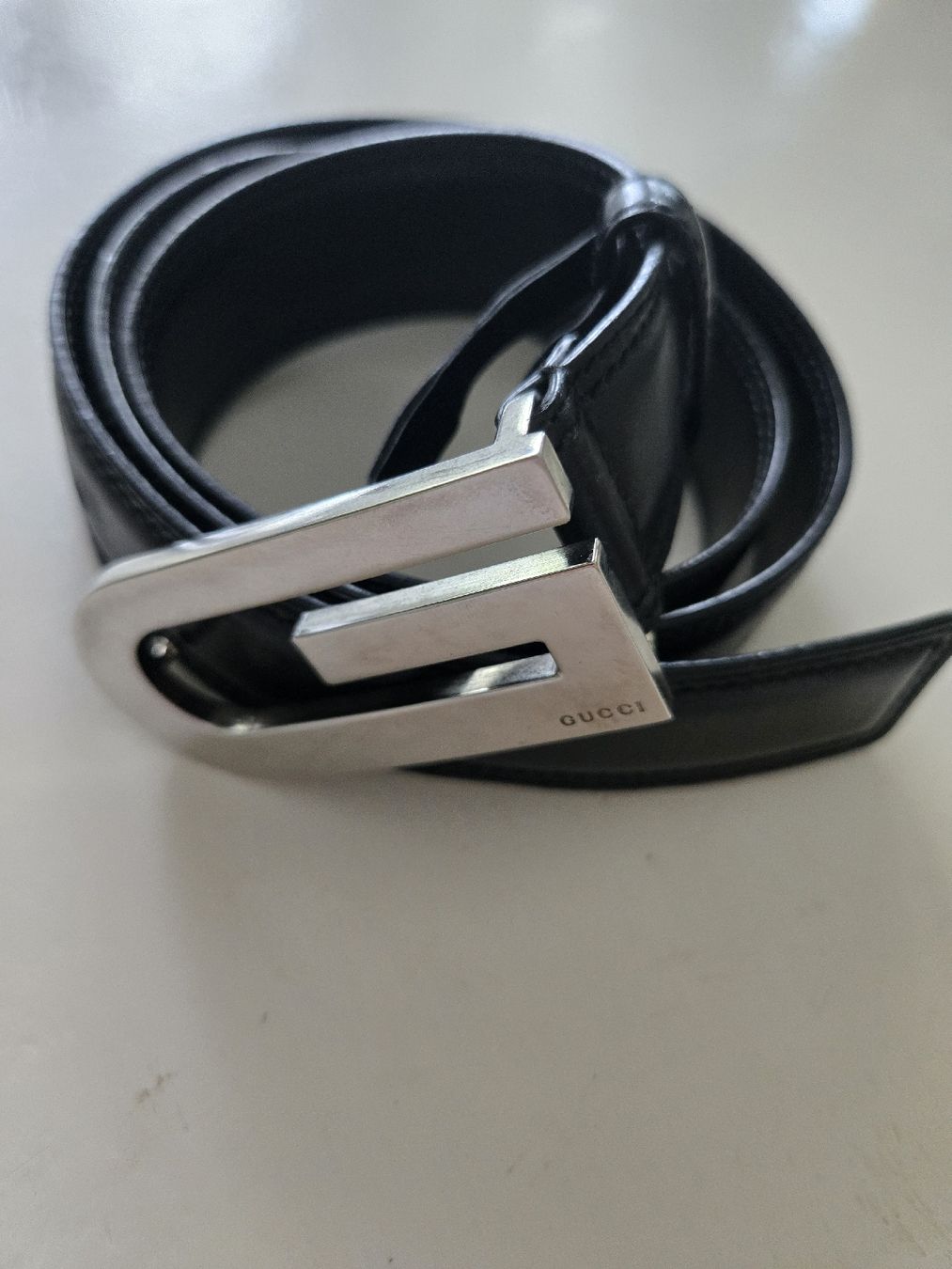 Gucci Cinture: GUCCI leather belt – Usato da Zug venduto da f_t_827r 1