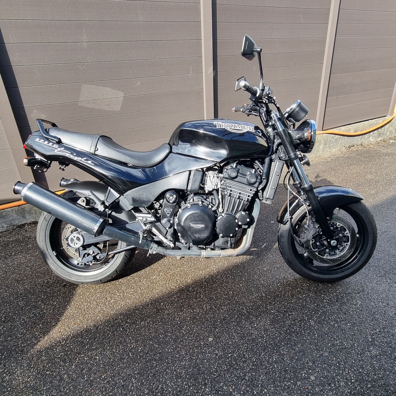 Triumph Strada: Triumph Speed Triple 900 Jg. 1996 – Usato da Aesch BL venduto da Hansi10 1