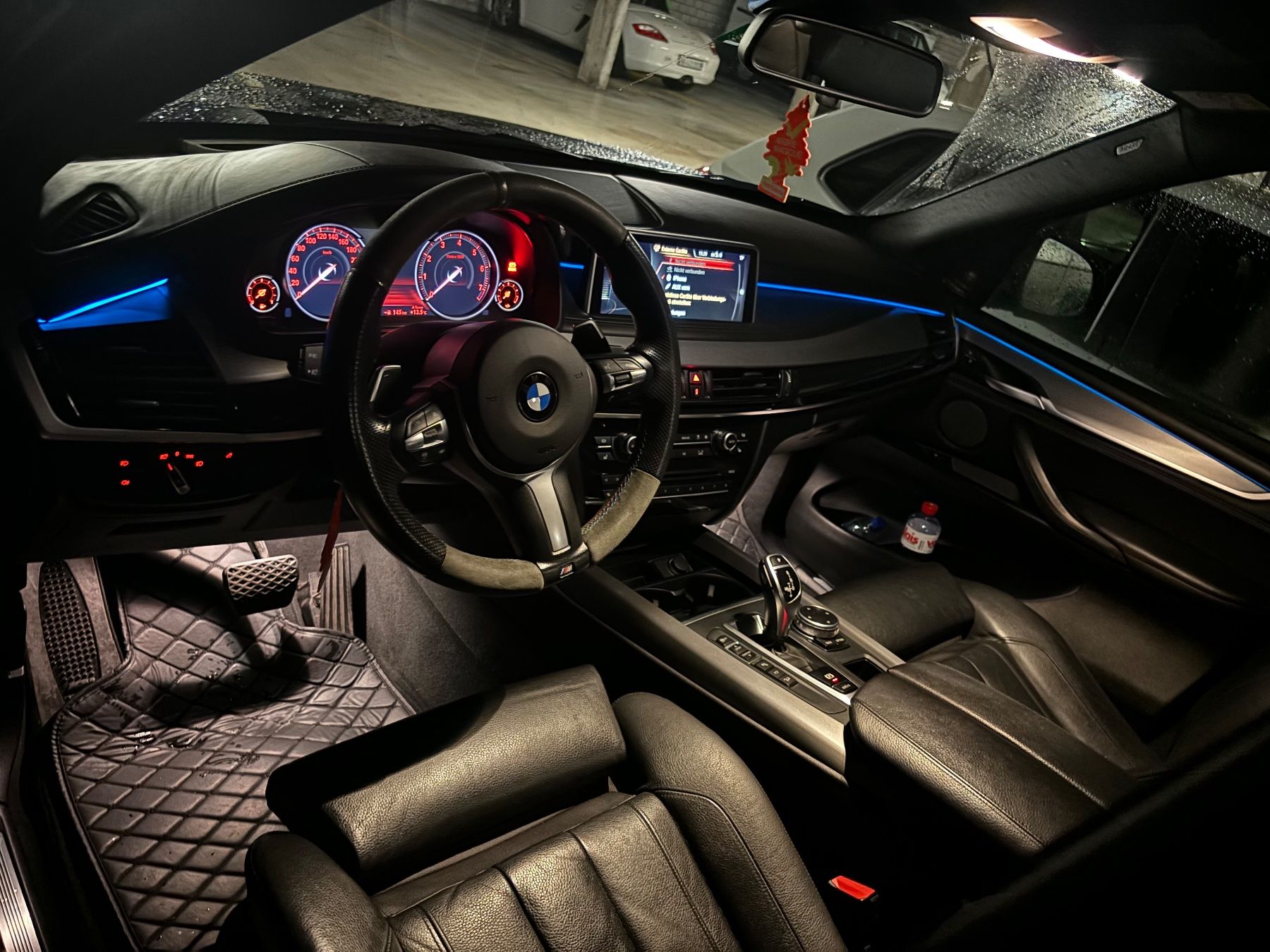 BMW Automobili: BMW X5 M50i – Usato da Wohlen AG venduto da leu_9djv 8