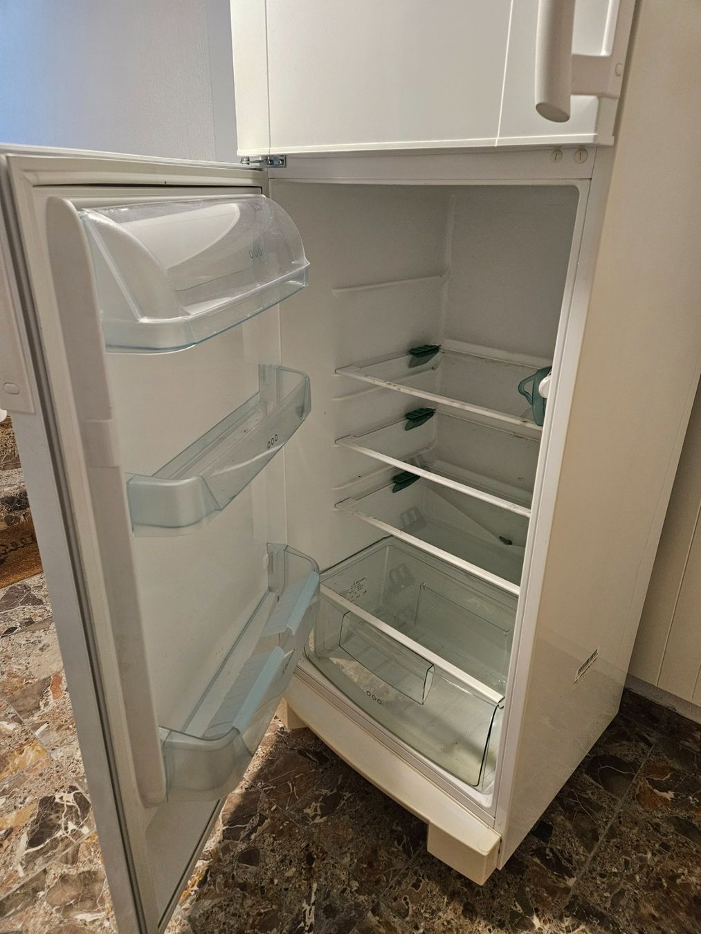 Electrolux Frigoriferi: Kühlschrank freistehend – Usato da Einsiedeln venduto da Amaros 1