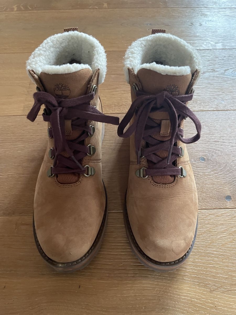 Timberland Scarpe da donna: Winterschuhe – Usato da Aarwangen venduto da erd_ngx8 1
