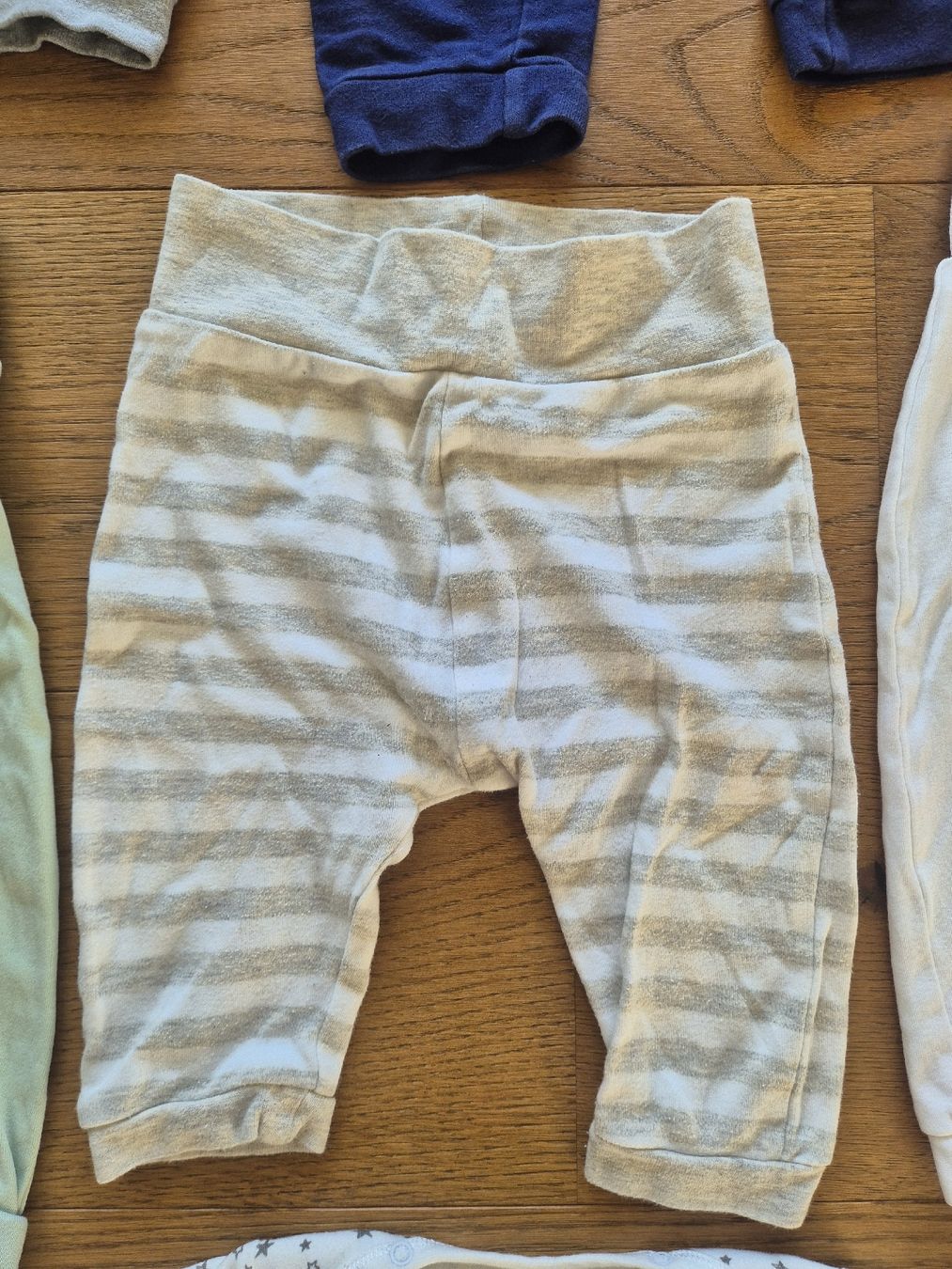 Lotti & Set di vestiti: Kleiderpaket 74/80 – Usato da Kollbrunn venduto da guernsey11 5