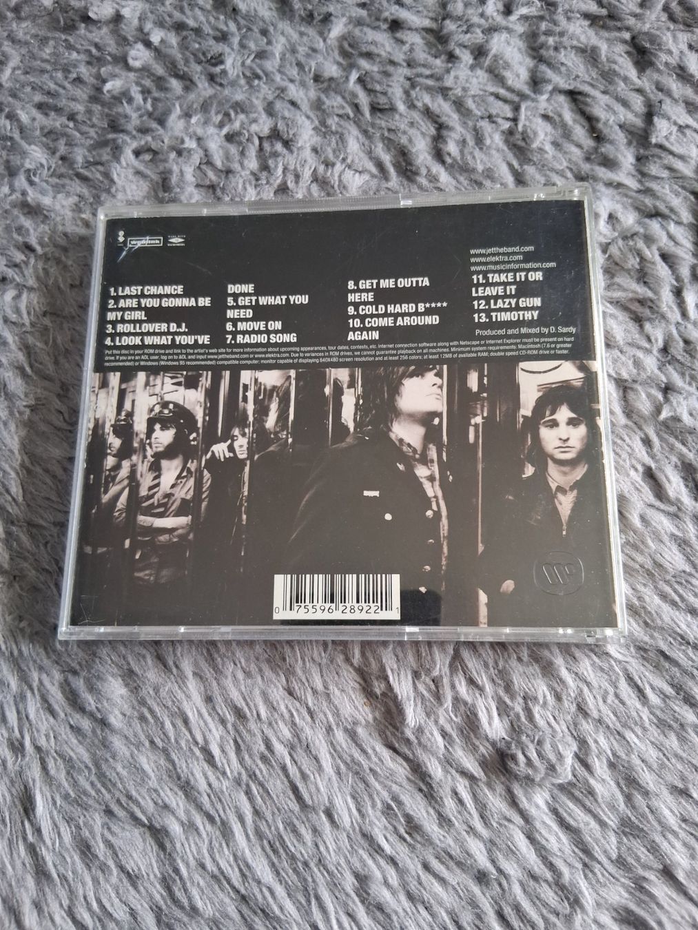 CD: JET      GET BORN        CD – Usato da Wetzikon ZH venduto da Ramones01 1