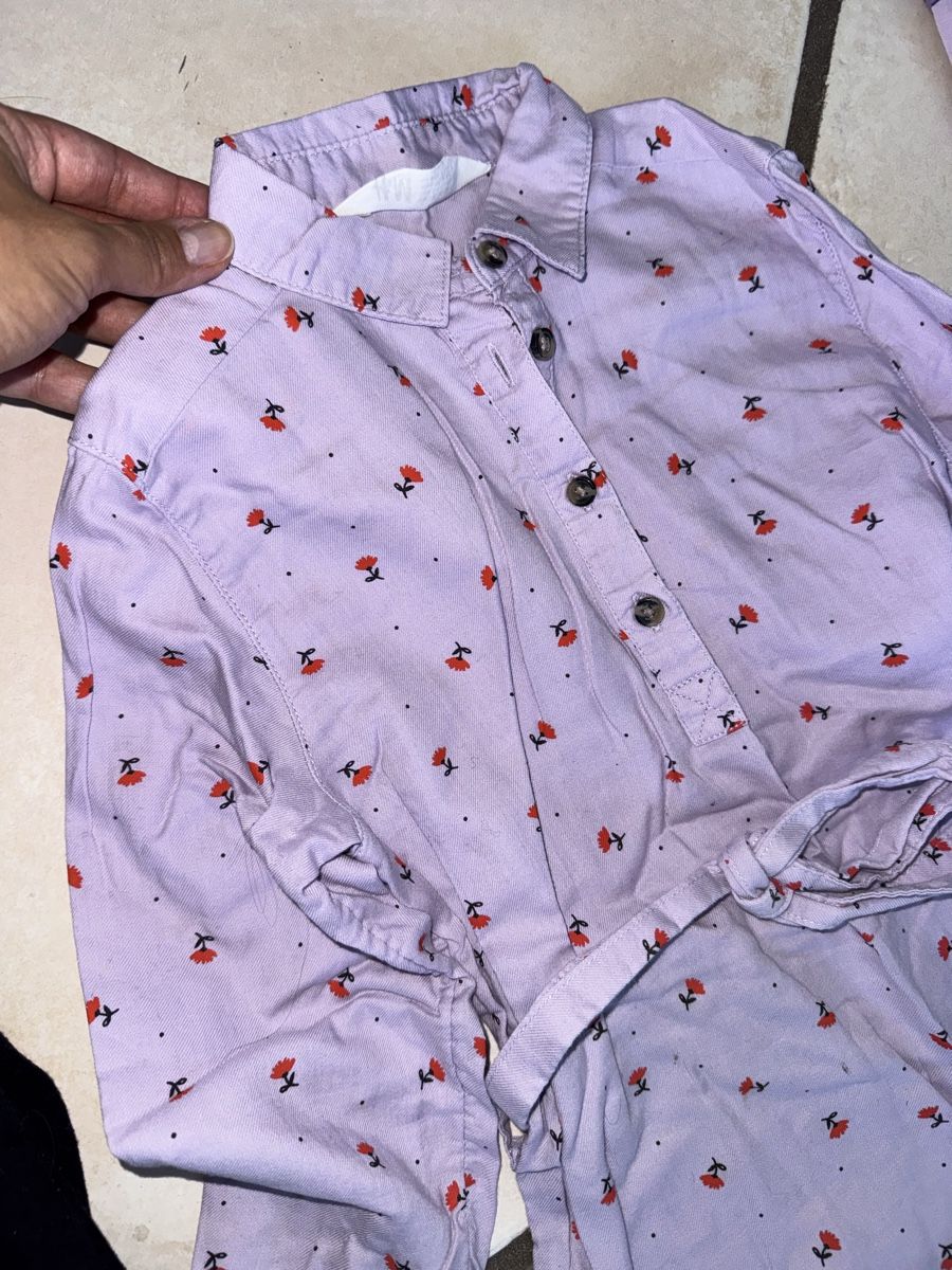 H&M Kleiderpakete & -sets: Clothes set size 110 – Gebraucht aus Blonay von art_7f87 8