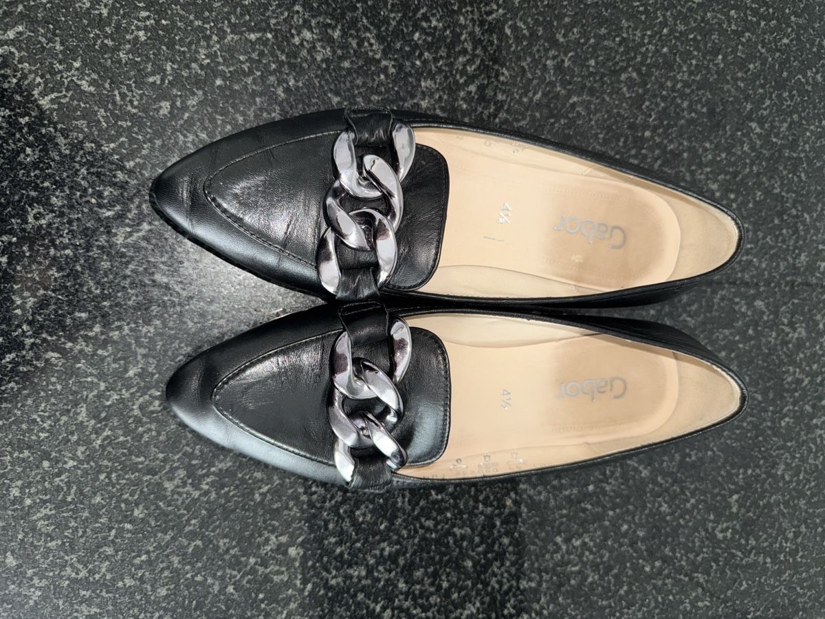 Gabor Scarpe da donna: Gabor Leder Loafers Schwarz Gr. 4 1/2 – Nuovo (secondo la descrizione) da Pfungen venduto da fes_9gxb