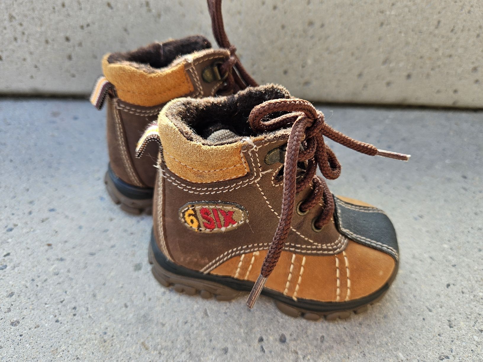 Chaussures garçon: Winterschuhe Gr. 18 – Neuf (Voir description) à Worb par jun_fj8w 6