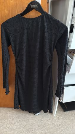 Kleid schwarz langarm Grösse L guter Zustand
