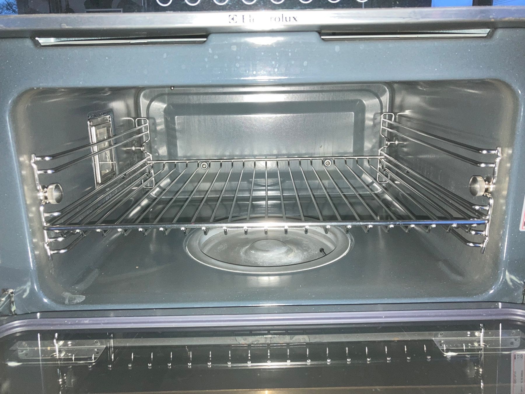 Electrolux Elettrodomestici da cucina: Elektrolux Keramikfeld +Herd +Steamer – Usato da Boll venduto da Jopp1 7