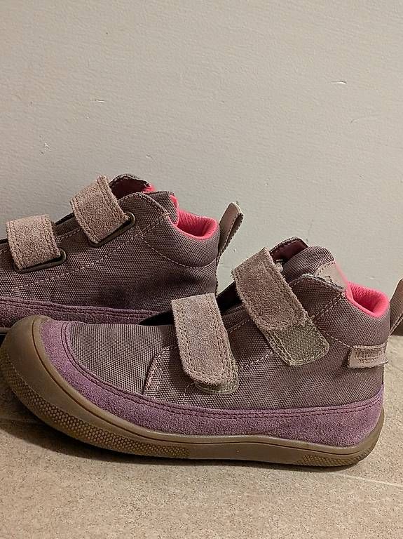 Naturino Scarpe per ragazzi: Neue Barfusschuhe Gr. 28 – Usato da Walenstadt venduto da selina.dedual 2