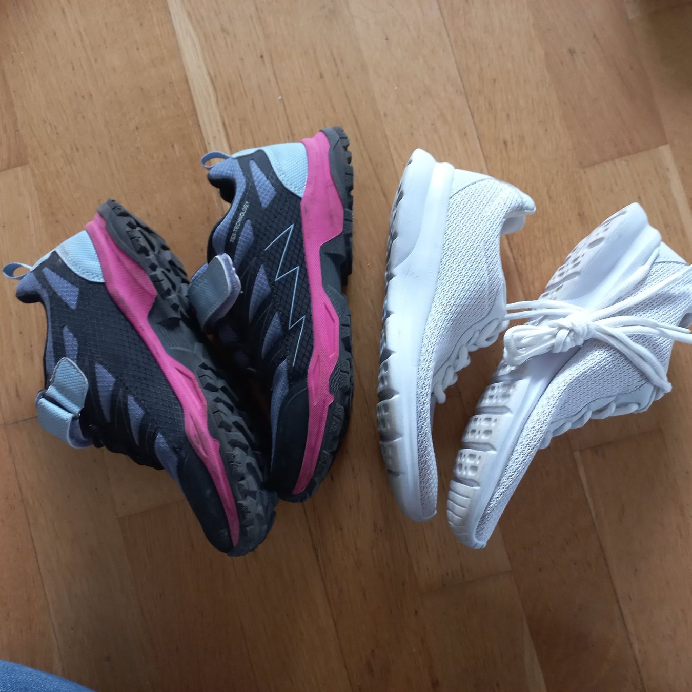 Scarpe per ragazze: Wanderschuh und Turnschuh Grösse 36 – Usato da Dietwil venduto da BaluD7 1