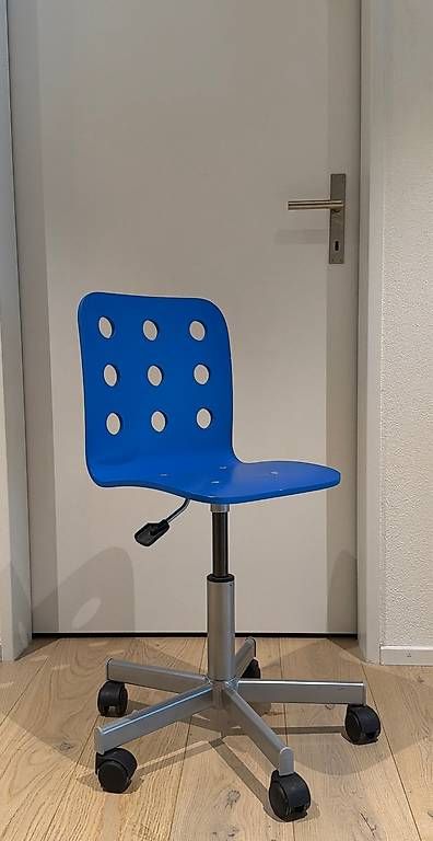 Stühle: Kinderbürostuhl – Gebraucht aus Uster von ath_8vk8