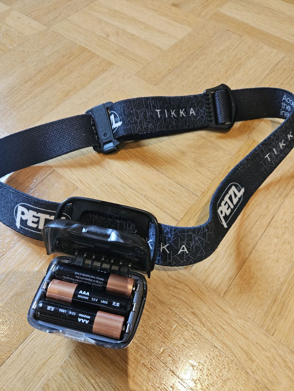 Petzl Lampade: Petzl Stirnlampe – Usato da Ostermundigen venduto da daniela.raefle 1
