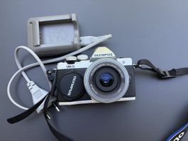 Olympus OM-D E-M10 II Kit