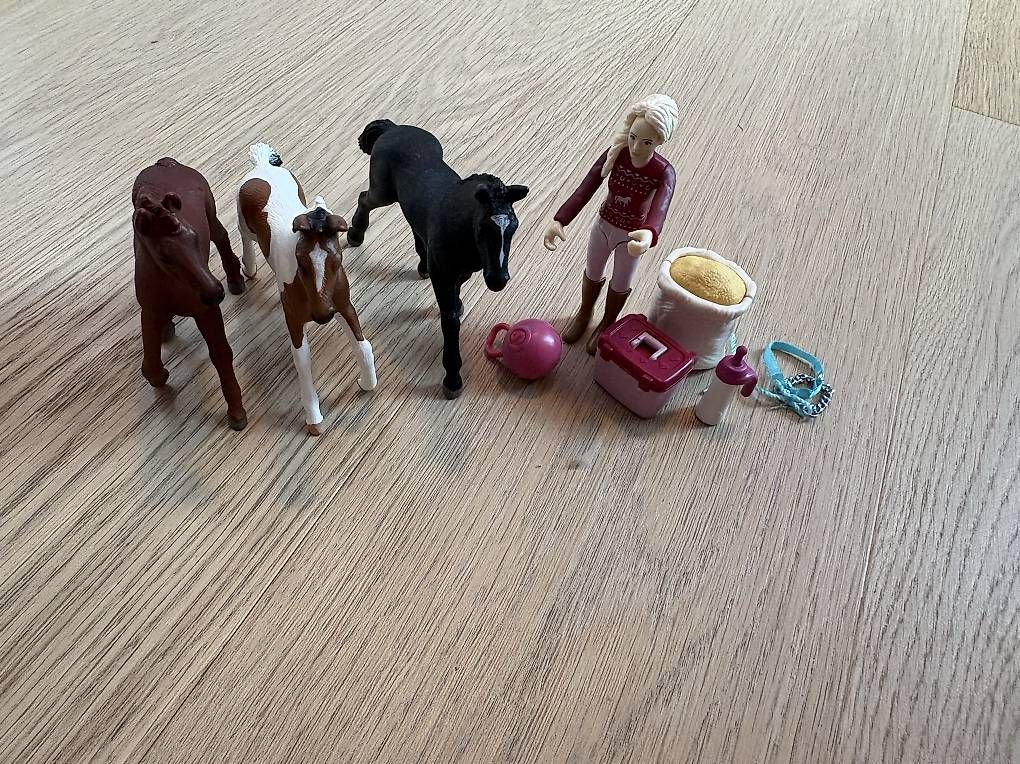 Giocattoli: Schleich Pferdeset  – Usato da Horgen venduto da NeuInZH 2