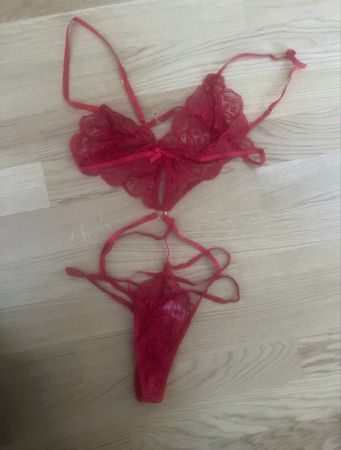 BODY UNGETRAGEN GRÖSSE S