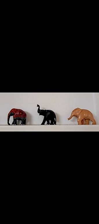 Figurines: Elefanten-Familie – D'occasion à Wallisellen par MarlonH 1
