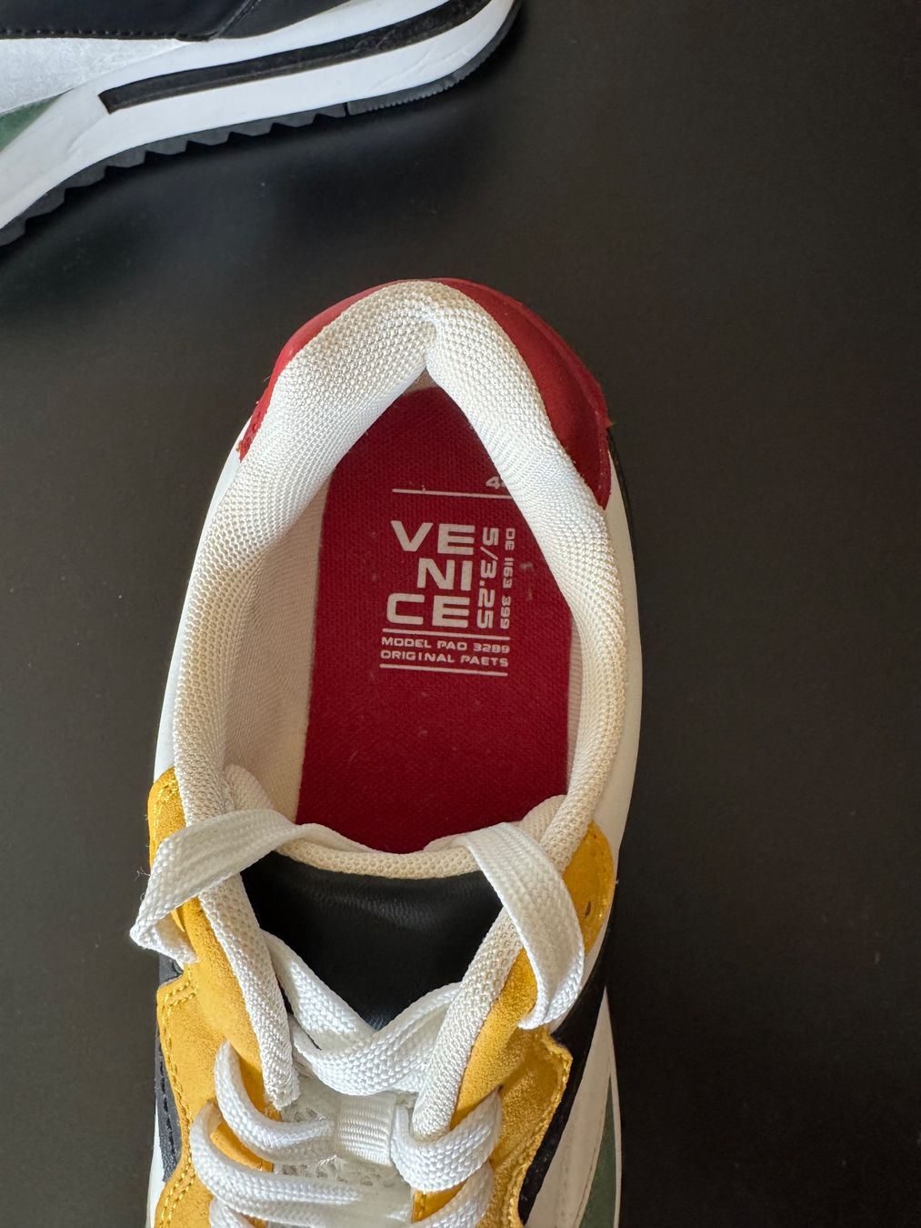 T-Shirts: Sneaker VENICE, mehrfarbig, Grösse 44 – Neu und originalverpackt aus Zürich von Alpnach_ 5