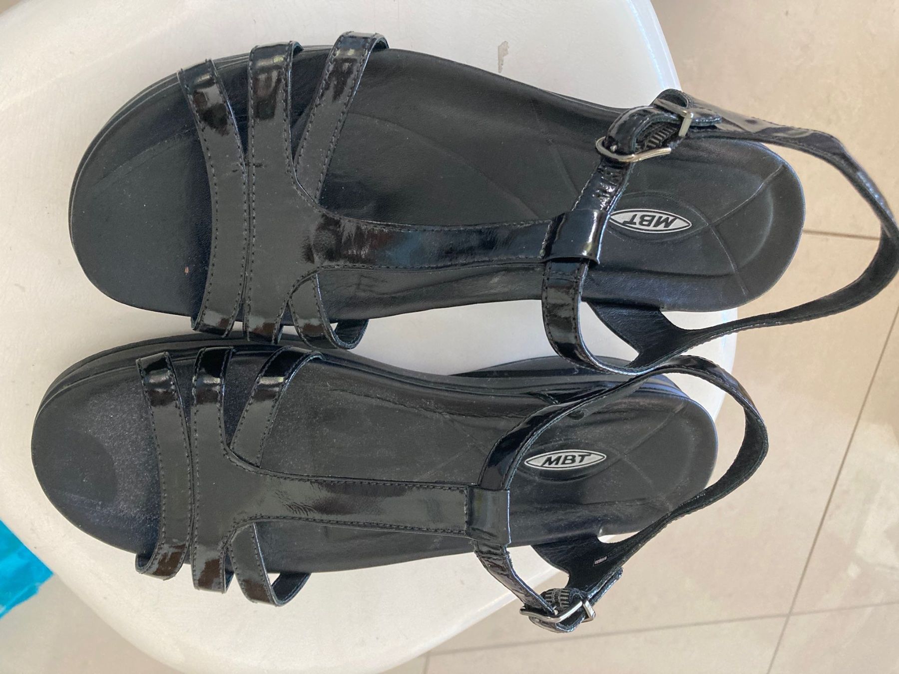 MBT Damenschuhe: MBT Sandale Grösse 40 – Gebraucht aus Richterswil von irenemiz 1
