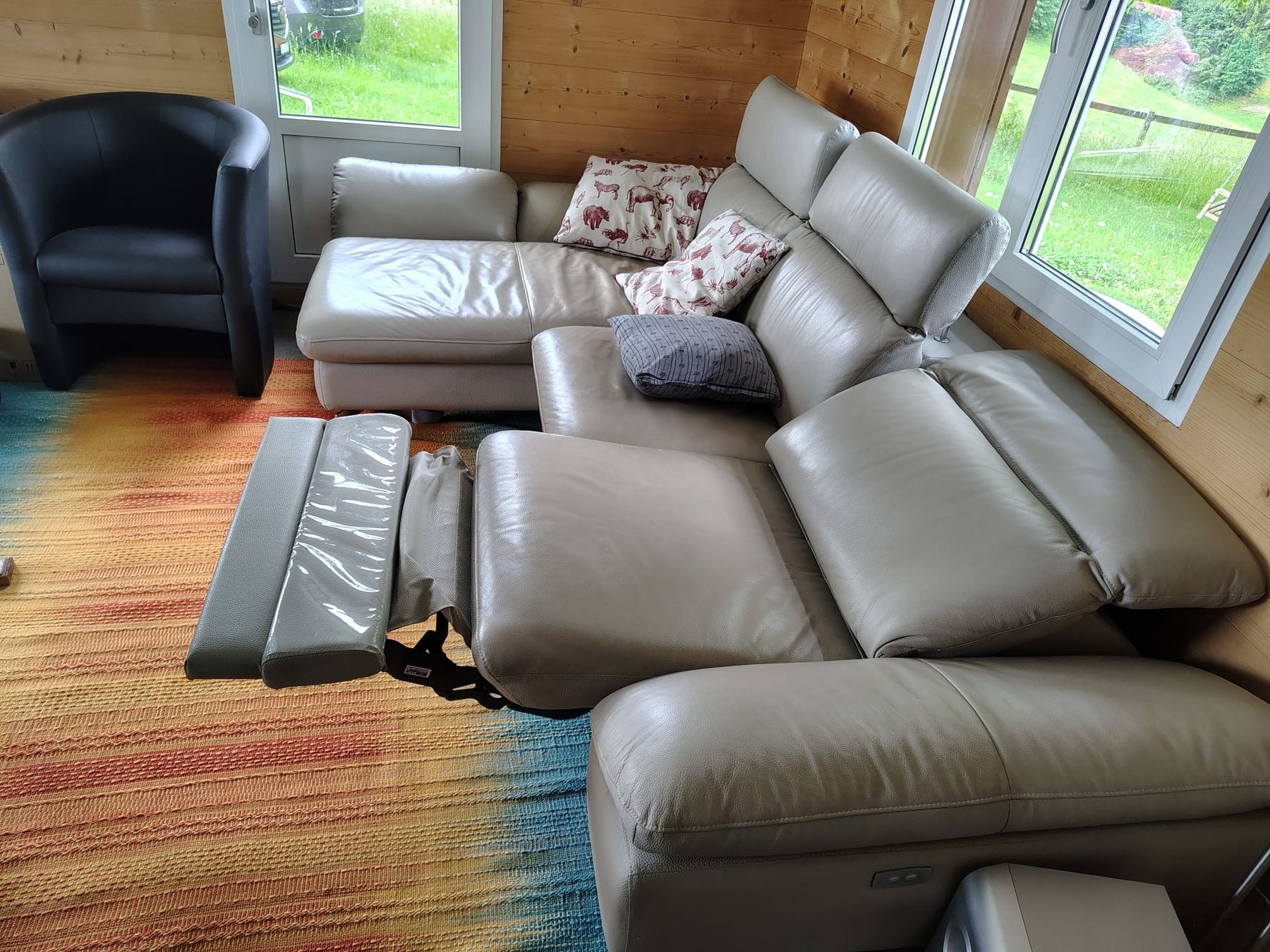 Divani: Elegantes Leder-Ecksofa – Usato da heiden venduto da Sawyer03 1