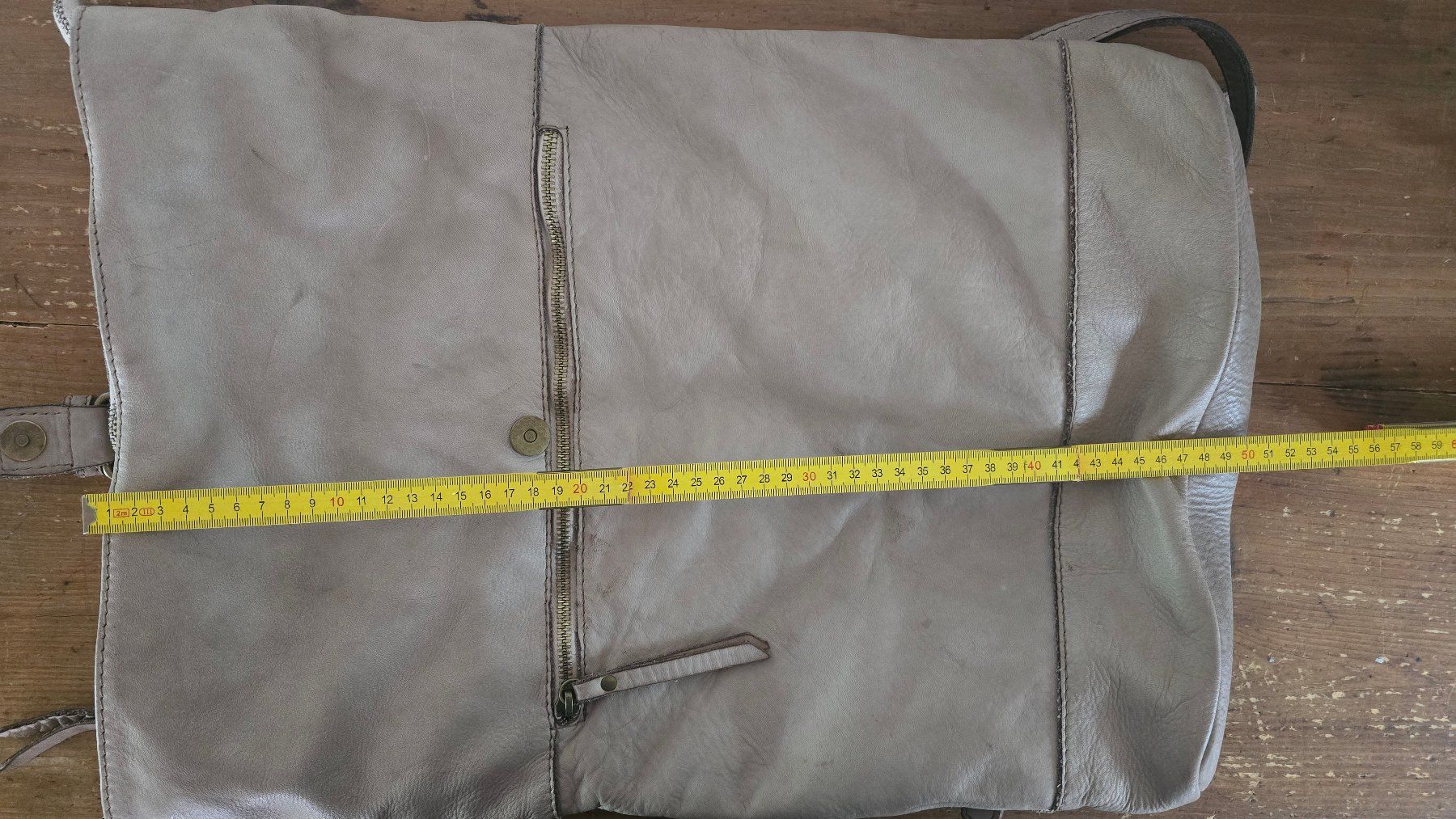 Zaini: Damen Leder Rucksack – Usato da Lausen venduto da Nashorn19 5