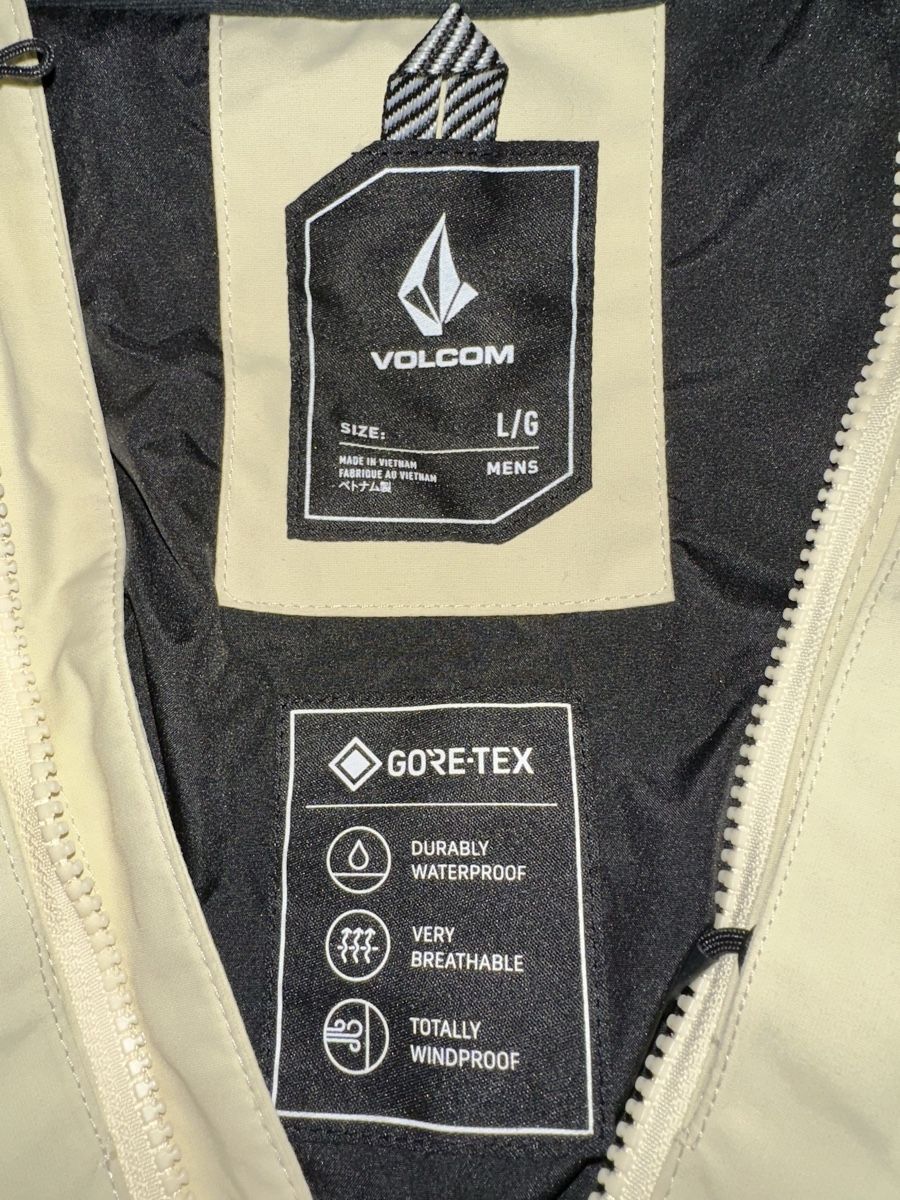 Volcom Giacche: VOLCOM LONGO GORE-TEX JACKET Grösse L – Usato da Bäch SZ venduto da Surfbuur82 5