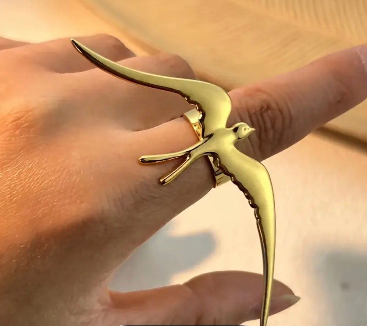 Anelli: Goldener Schwalben-Ring, one Size – Nuovo (secondo la descrizione) da Gams venduto da Mariawicca