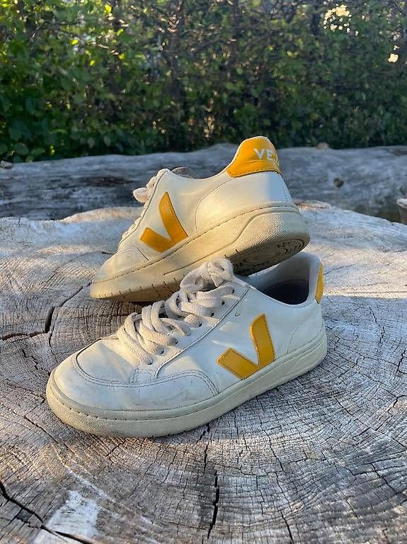 Chaussures femmes: Veja - GR. 38 – D'occasion à Langnau i.E. par lauraisam