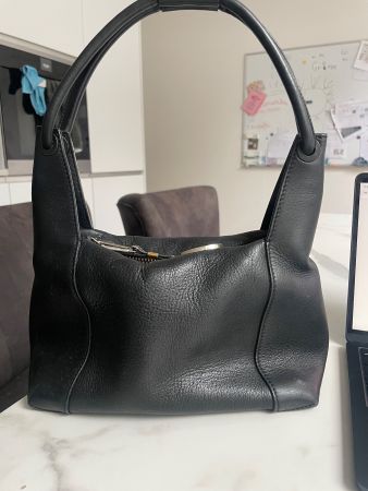 Gucci Damen Handtasche Leder schwarz guter Zustand