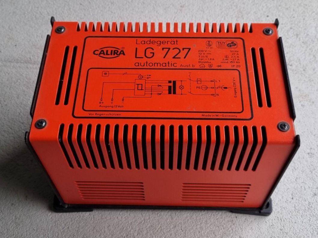 Caricatori & Batterie: Batterieladegerät 27A CALIRA LG 727 automatic – Usato da Root venduto da Damado 3