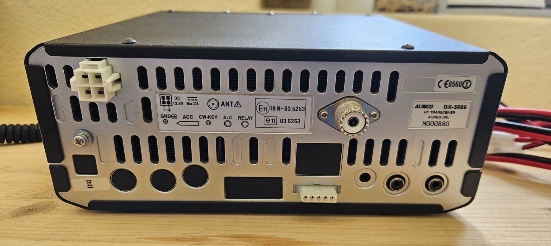 Radiocomunicazione: Amateurtransceiver Alinco DX-SR8E – Usato da Rüeggisberg venduto da Logitech007 1