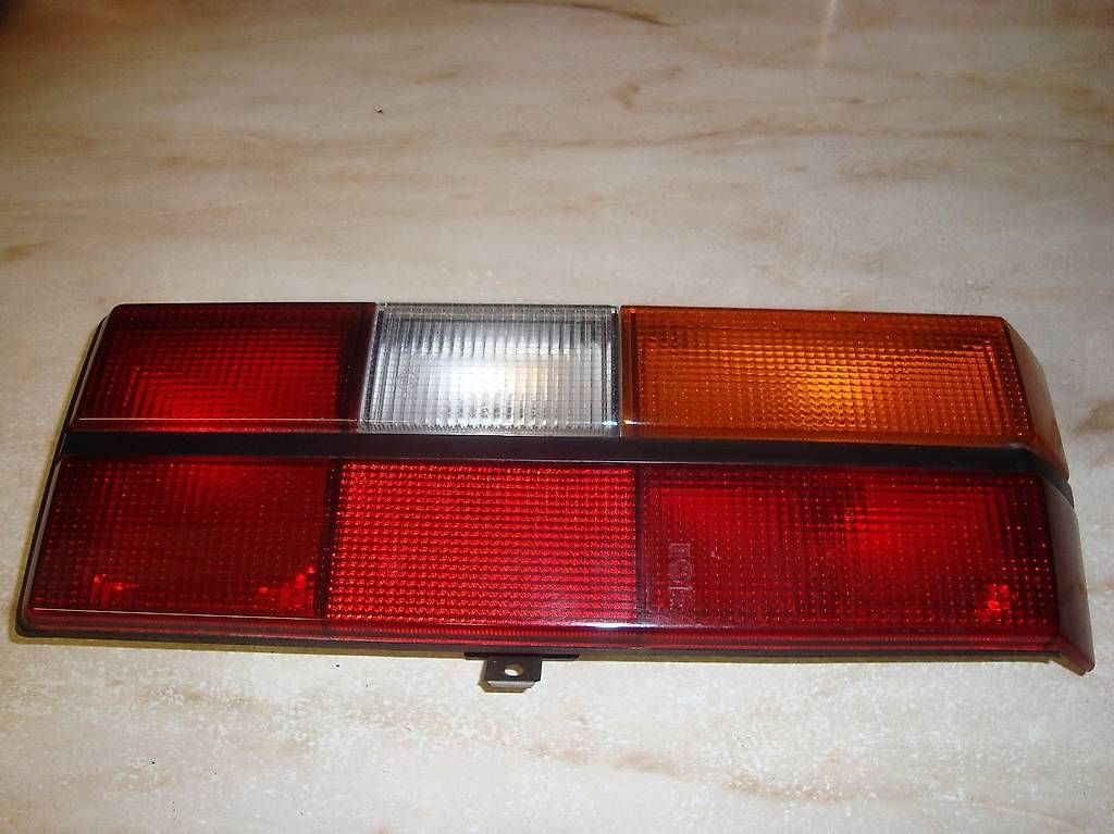 Lampade: Oldimer VW Golf 1 Heckleuchte – Usato da Jona venduto da Moster01